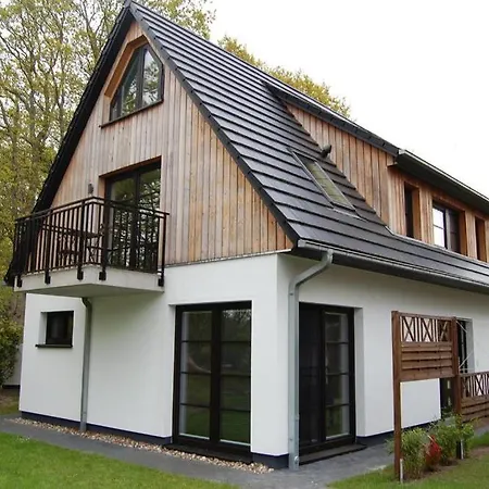 Darsser Strandgut - Haus Ahrenshooper Holz *