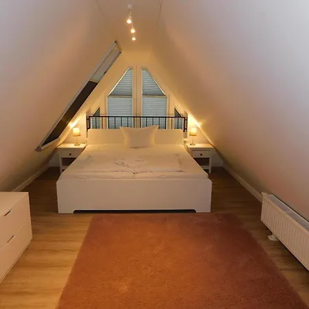 Darsser Strandgut - Haus Ahrenshooper Holz Ahrenshoop