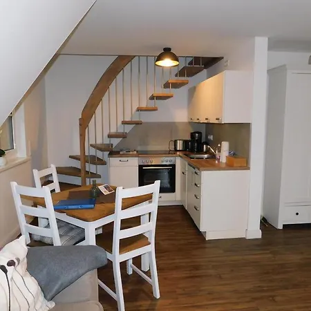Darsser Strandgut - Haus Ahrenshooper Holz * ارنشوب