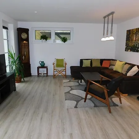 Darsser Strandgut - Haus Ahrenshooper Holz * Ahrenshoop